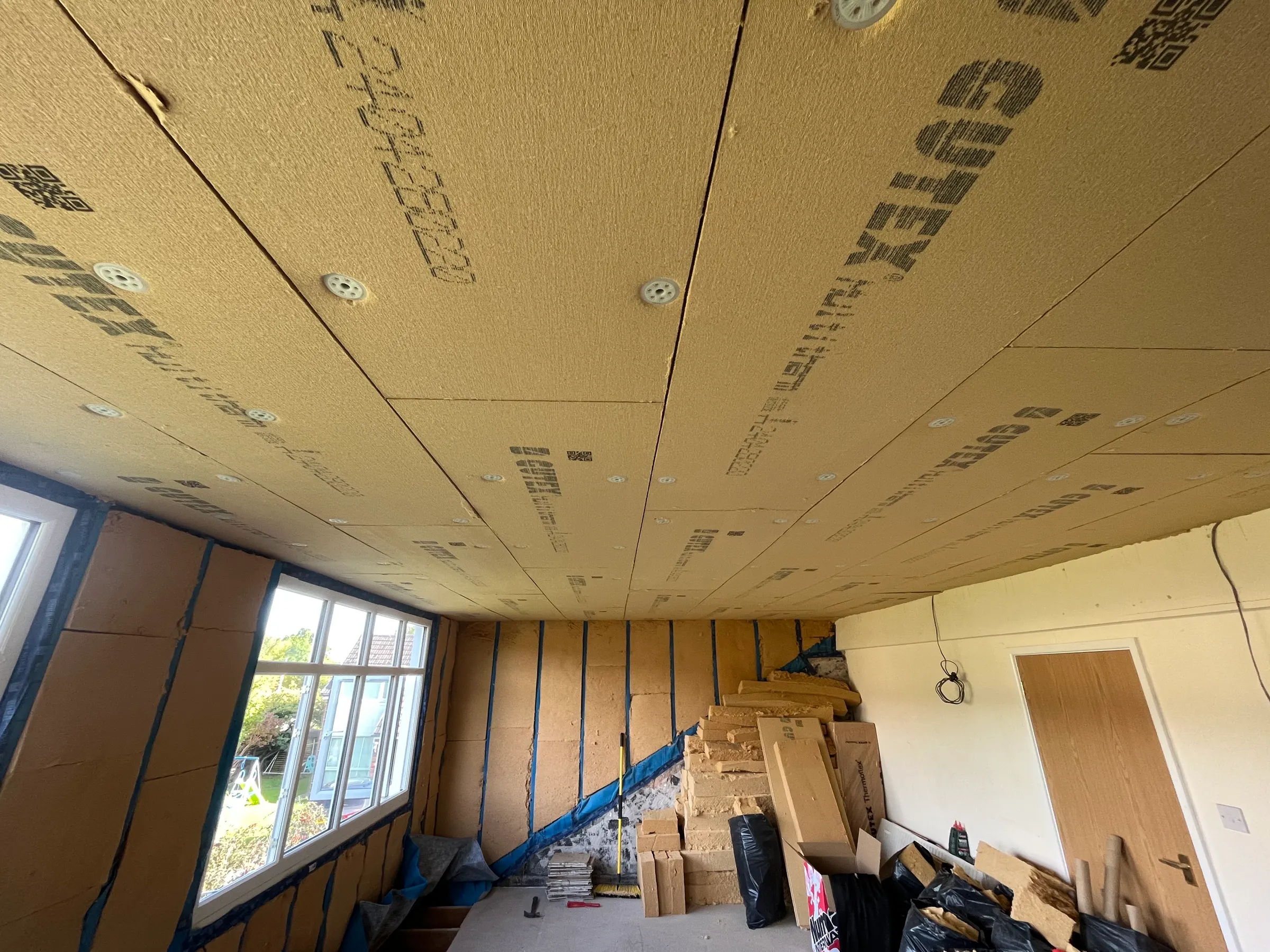 Internal wall insulation — Wood fibre to ceiling