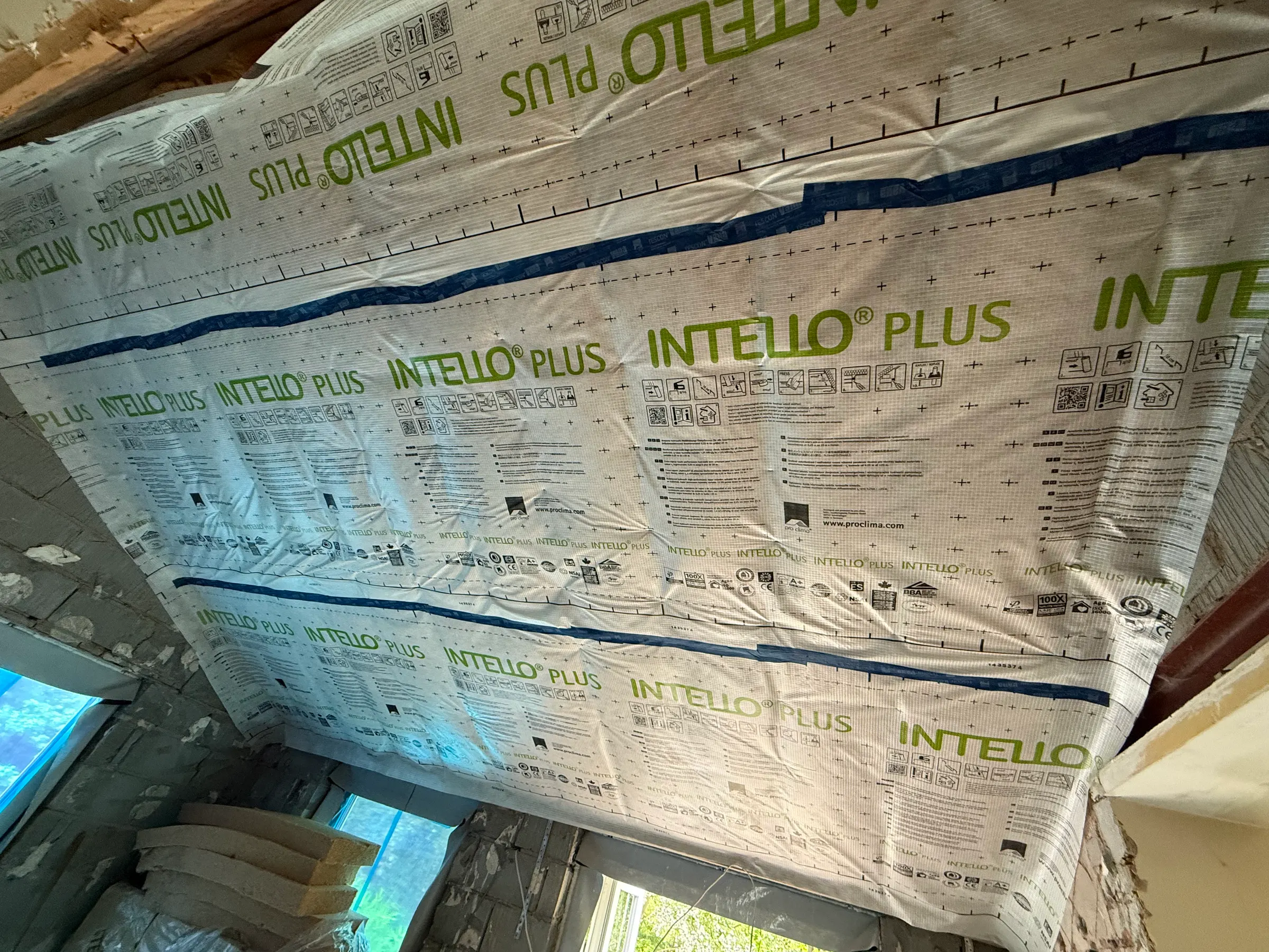 Ceiling insulation — Membrane over