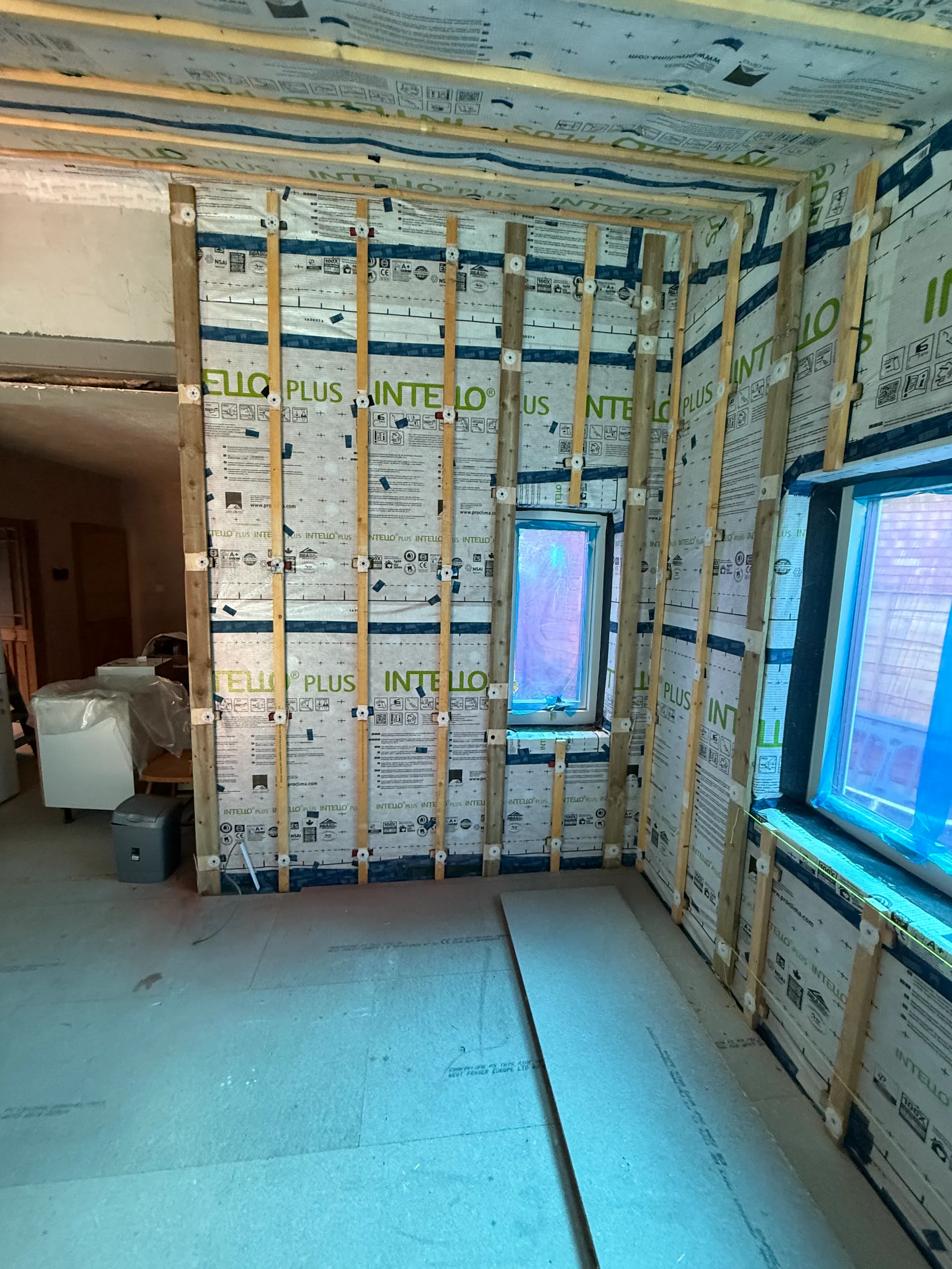 Large room retrofit — Corner